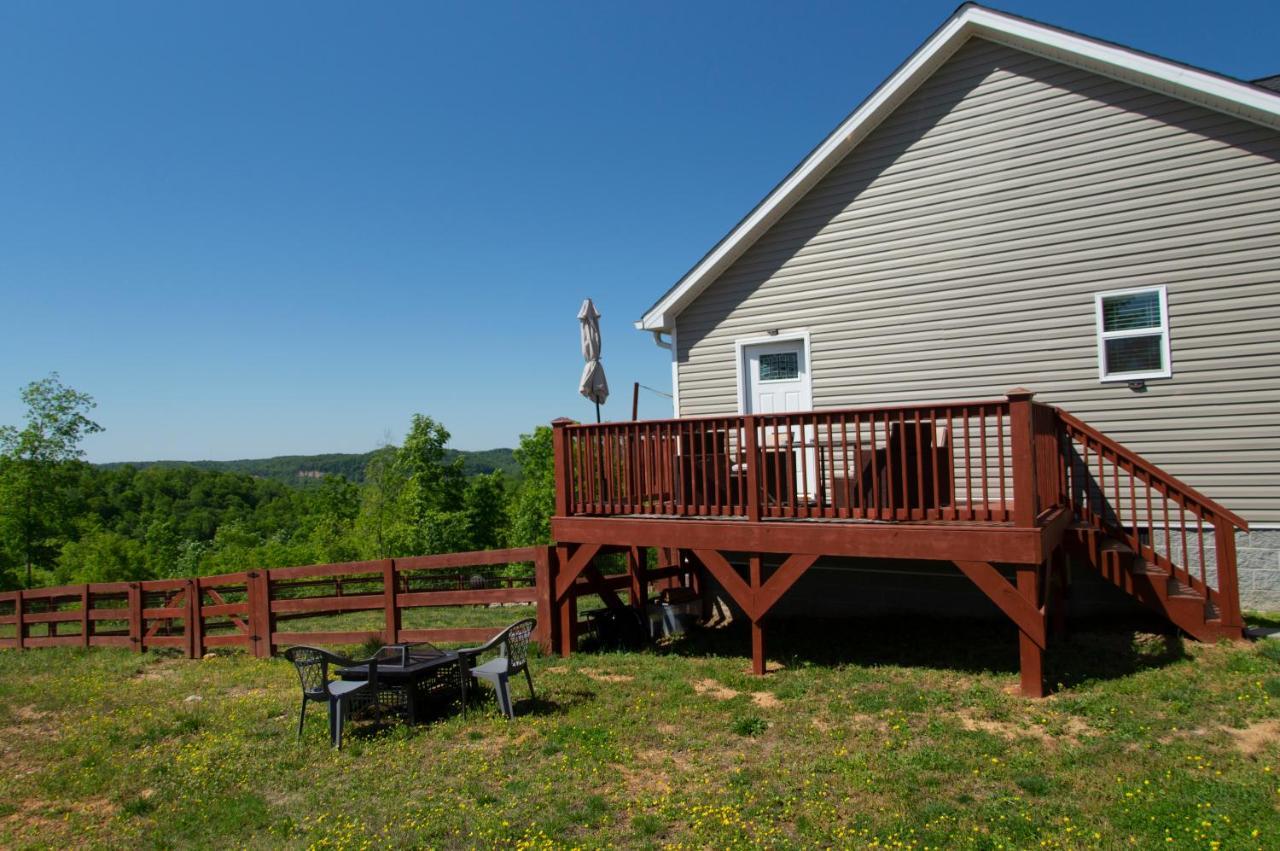 Great Little Guest Suite With Private Entry & Deck! Pet Friendly & 30 Mins To Nashville! Ashland City Εξωτερικό φωτογραφία